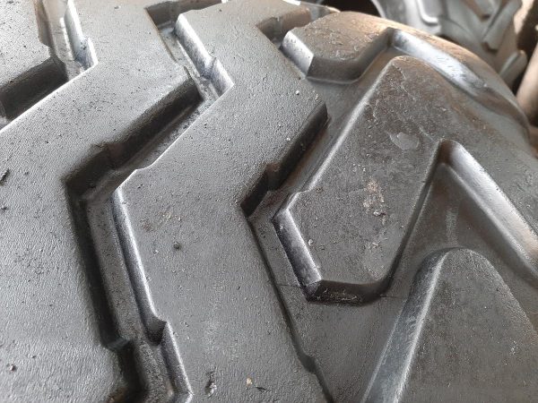 Opona używana rolnicza 620/40R22.5 VREDESTEIN FLOTATION PRO 1700zł W4210 - obrazek 10