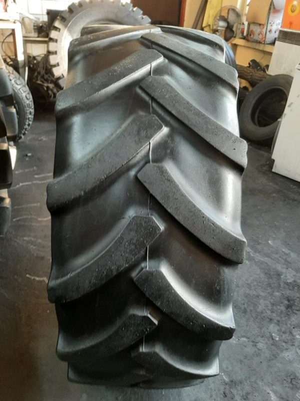 Opona używana przemysłowa 380/70R24 CONTINETAL HC70; 400zł W4211