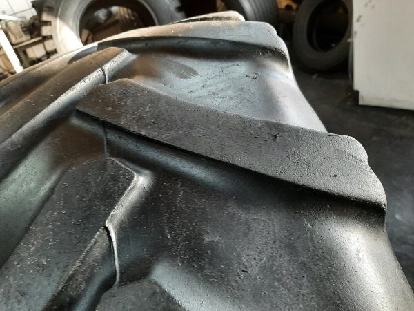 Opona używana przemysłowa 380/70R24 CONTINETAL HC70; 400zł W4211 - obrazek 7