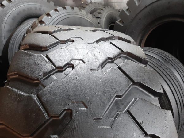 2x Opona używana przemysłowa 395/85R20 CONTINENTAL HSC OFF ROAD 500zł W4218 - obrazek 6