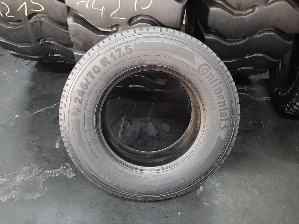 Opona używana ciężarowa 245/70R17.5 CONTINENTAL CONTI HYBRID LD3 C2400 - obrazek 2