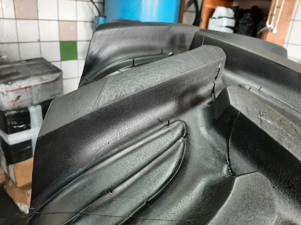 Opona używana rolnicza 16.9-30 TAURUS POINT S 1500zł W4223 - obrazek 5