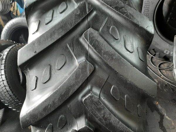 Opona używana rolnicza 480/70R30 KLEBER FITKER 1000zł W4226 - obrazek 4