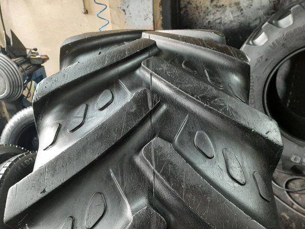 Opona używana rolnicza 480/70R30 KLEBER FITKER 1000zł W4226 - obrazek 5