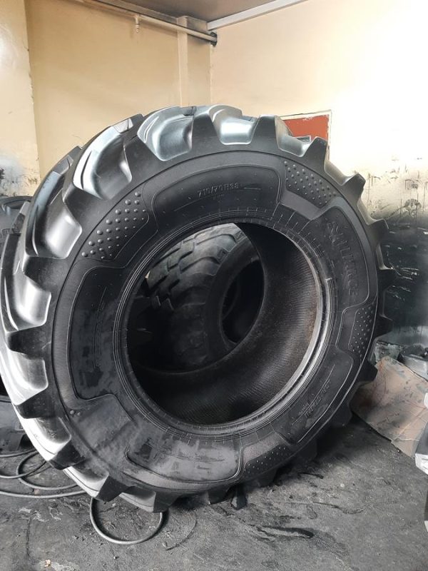 Opona używana rolnicza 710/70R38 ALLIANCE AGRI STAR II S70 3500zł W4227 - obrazek 2