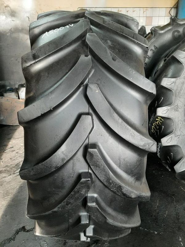Opona używana rolnicza 540/65R30 VREDESTEIN TRAXION 65 1500zł W4228