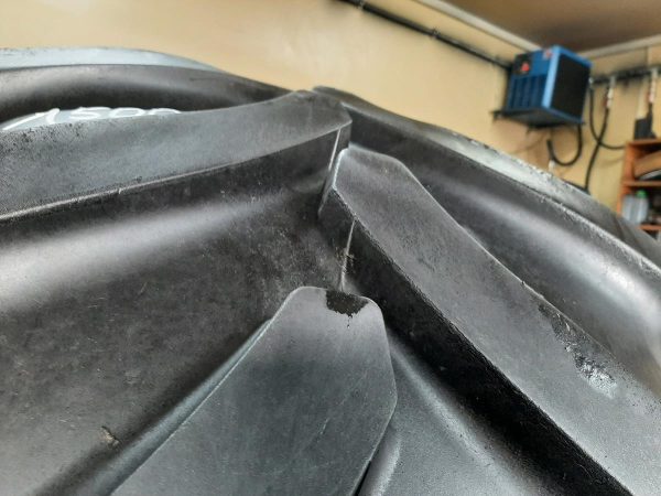 Opona używana rolnicza 540/65R30 VREDESTEIN TRAXION 65 1500zł W4228 - obrazek 7