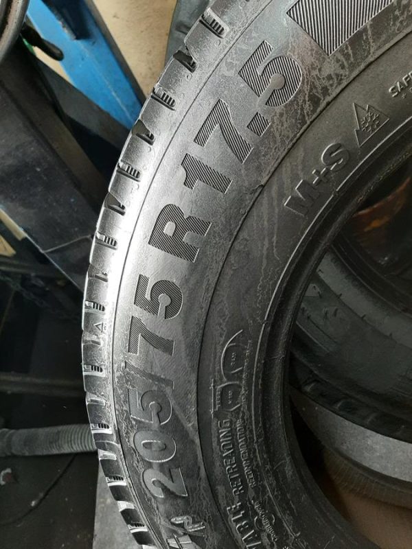 4x Opona używana ciężarowa 205/75R17.5 CONTINENTAL CONTI HYBRID LD3 300zł C2405 - obrazek 3