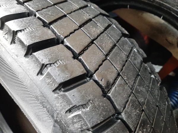 4x Opona używana ciężarowa 205/75R17.5 CONTINENTAL CONTI HYBRID LD3 300zł C2405 - obrazek 10