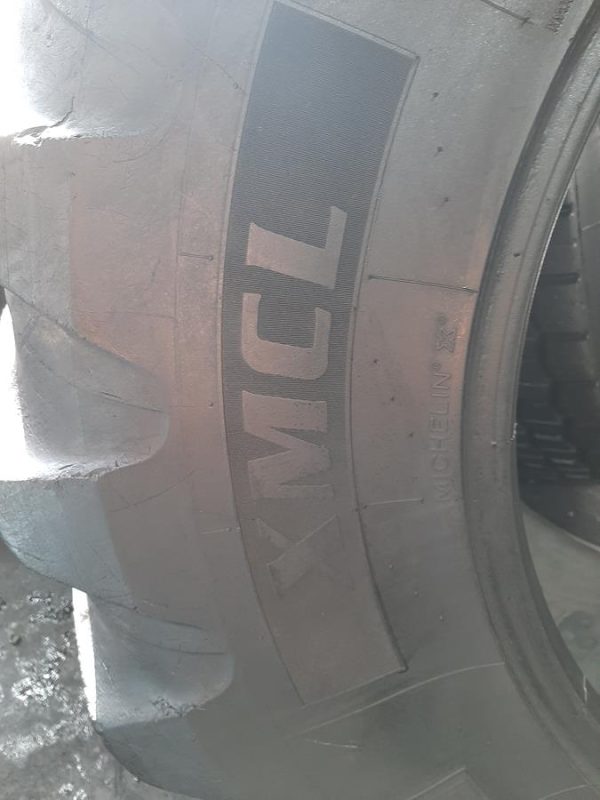 Opona używana przemysłowa 440/80R28 16.9R28 MICHELIN XHCL 1100zł W4232 - obrazek 8