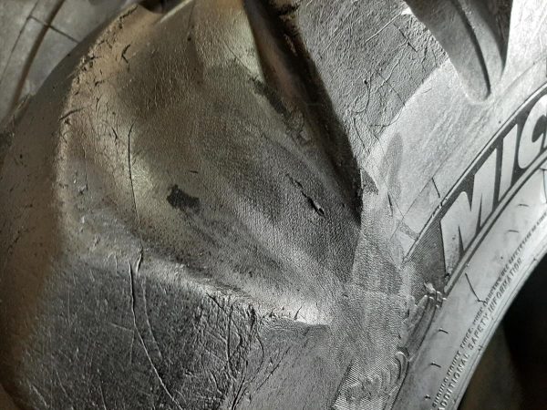 Opona używana przemysłowa 440/80R28 16.9R28 MICHELIN XHCL 1100zł W4232 - obrazek 7