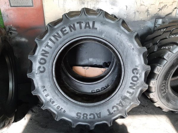 2x Opona używana rolnicza 420/85R30 16.9R30 CONTINENTAL CONTRACT AC85 950zł W4233 - obrazek 2