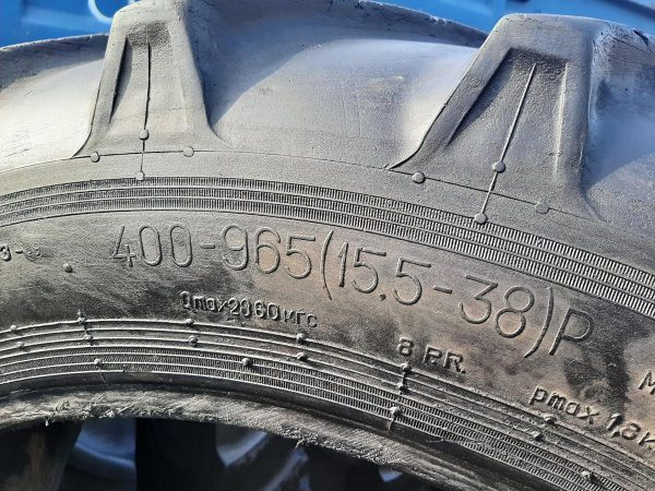 2x Opona używana rolnicza 400-965 ; 15.5-38 DNIEPROSHINA F2A 800zł W4236 - obrazek 3