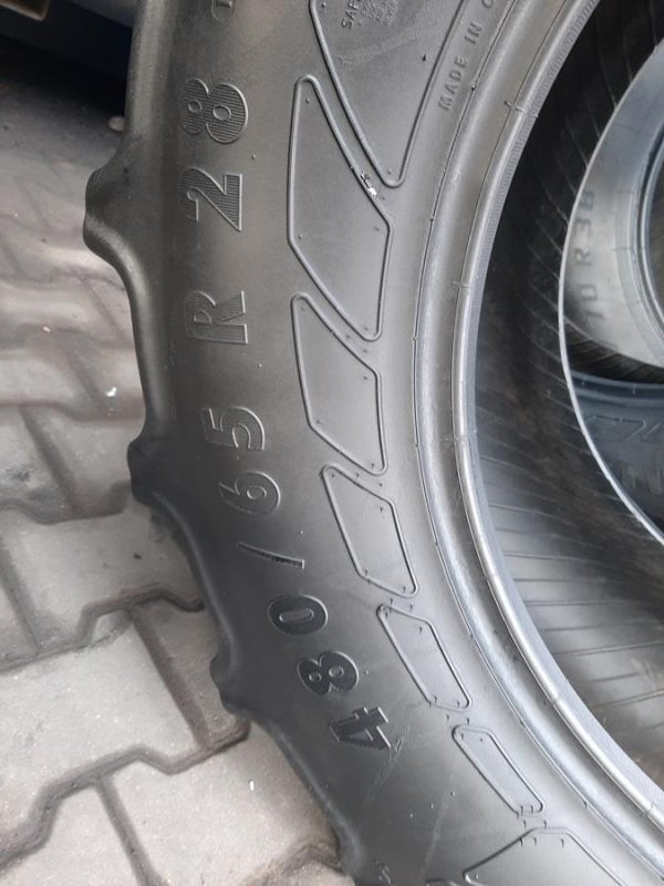 2x Opona używana rolnicza 480/65R28 CONTINENTAL CONTRACT AC65 900zł W4238 - obrazek 4