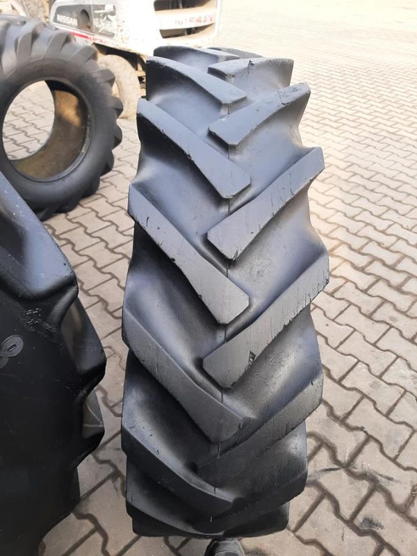 Opona używana rolnicza 12.4/11-28 12.4-28 GOODYEAR SURE GRIP ALL SERVICE 450zł W4245