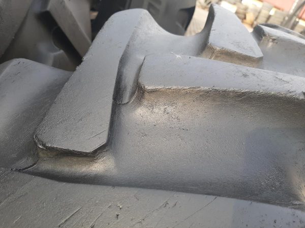 Opona używana rolnicza 12.4/11-28 12.4-28 GOODYEAR SURE GRIP ALL SERVICE 450zł W4245 - obrazek 12
