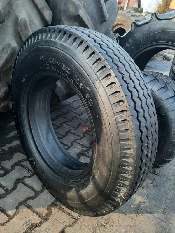 Opona używana rolnicza 8.25-20 8.25R20 MITAS NB60; 350zł W4247 - obrazek 2