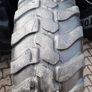 Opona używana przemysłowa 405/70R24 DUNLOP SPT9; 500zł W4250