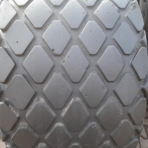 Opona używana rolnicza 28-26 BKT TR-390; 1200zł W4252