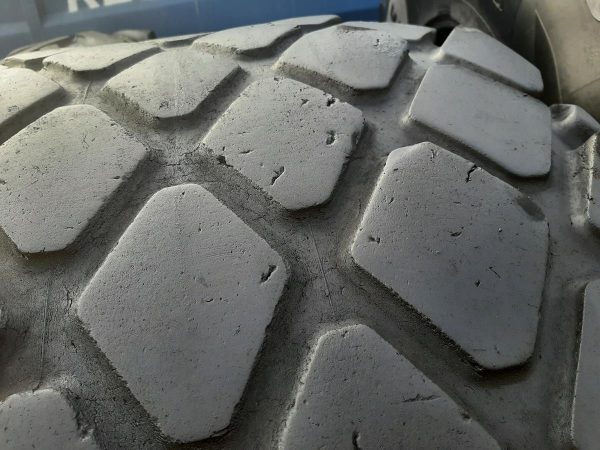 Opona używana rolnicza 28-26 BKT TR-390; 1200zł W4252 - obrazek 6