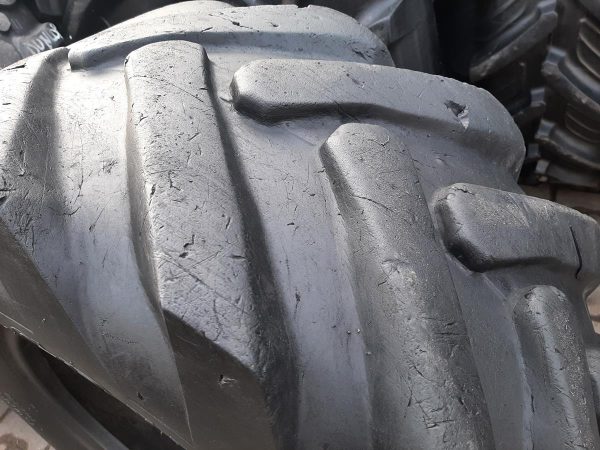 Opona używana przemysłowa 405/70-20 16.0/70-20 DEESTONE EXTRA GRIP 500zł W4255 - obrazek 14
