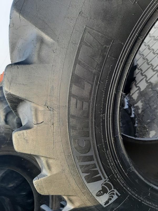 Opona używana 440/80-28 16.9-28 MICHELIN POWER CL 600zł W4256 - obrazek 14