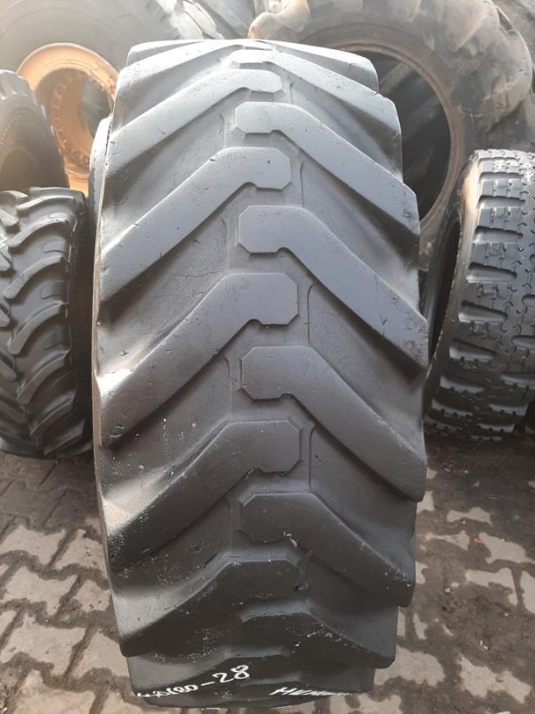 Opona używana 440/80-28 16.9-28 MICHELIN POWER CL 600zł W4256