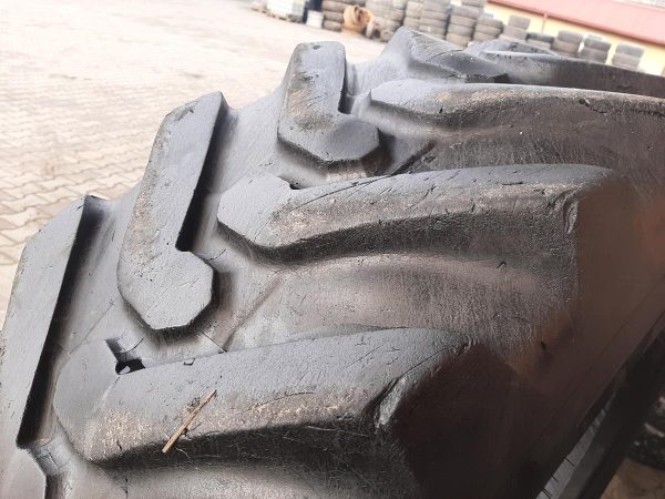 Opona używana przemysłowa 420/80-30 16.9-30 MICHELIN POWER CL 1000zł W4261 - obrazek 9