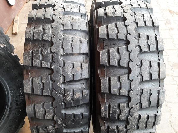 2x Opona używana przemysłowa 12.5R20 CONTINENTAL MPT MIL 400zł W4263 - obrazek 4