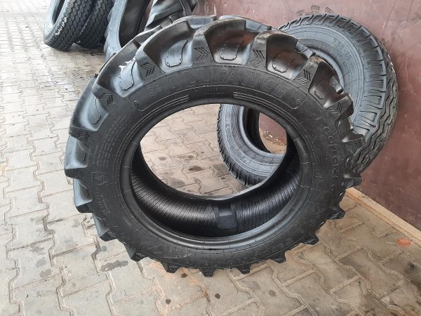 Opona używana rolnicza 280/70R20 ALLIANCE FARM PRO RADIAL 70; 450zł W4268 - obrazek 2