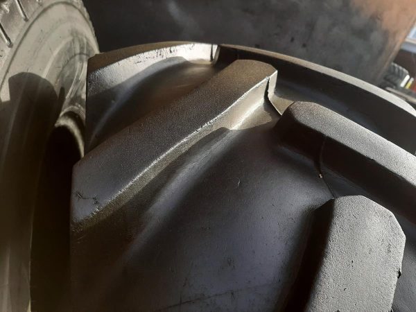 Opona używana rolnicza 16.9R34 BARUM 1300zł W4271 - obrazek 10