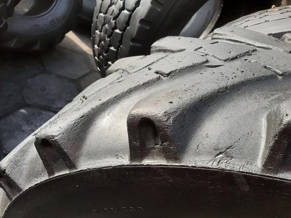 Opona używana przemysłowa 405/70-24 16/70-24 SOLIDEAL MPT 700zł W4273 - obrazek 10