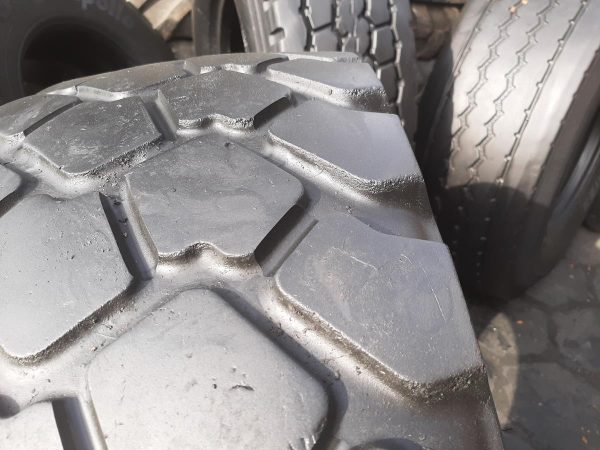 Opona używana przemysłowa 365/85R20 MICHELIN XZL 400zł W4276 - obrazek 5