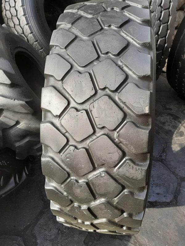 Opona używana przemysłowa 365/85R20 MICHELIN XZL 400zł W4276
