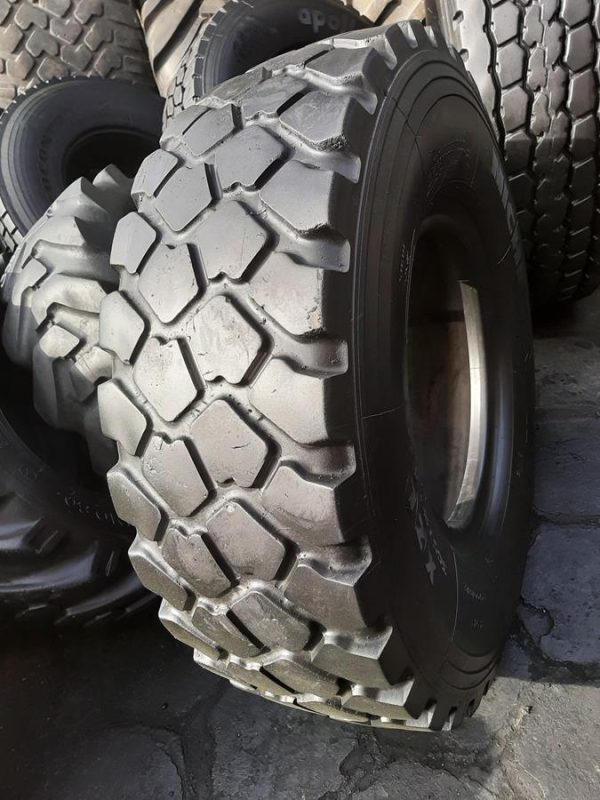 Opona używana przemysłowa 365/85R20 MICHELIN XZL 400zł W4276 - obrazek 7