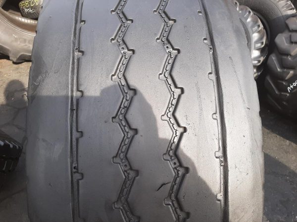 Opona używana ciężarowa 445/75R22.5 GOODYEAR OMNITRAC 1100zł C2408 - obrazek 4