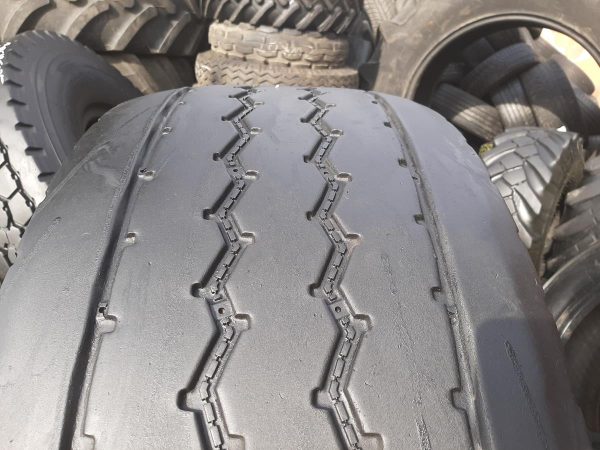 Opona używana ciężarowa 445/75R22.5 GOODYEAR OMNITRAC 1100zł C2408 - obrazek 6