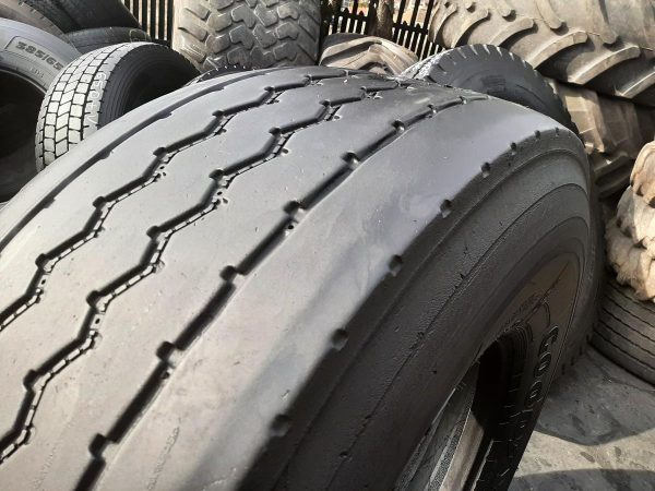 Opona używana ciężarowa 445/75R22.5 GOODYEAR OMNITRAC 1100zł C2408 - obrazek 12