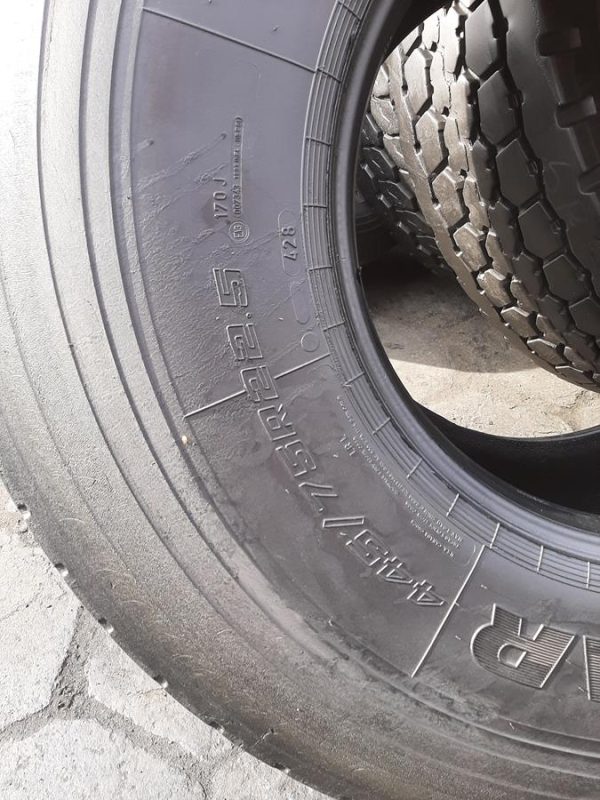 Opona używana ciężarowa 445/75R22.5 GOODYEAR OMNITRAC 1100zł C2408 - obrazek 15