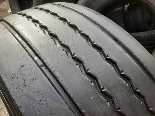 Opona używana ciężarowa 385/65R22.5 MATADOR THR4 550zł W2411 - obrazek 4