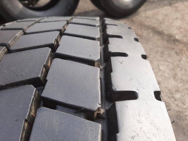 Opona używana ciężarowa 315/70R22.5 DĘBICA DRD2 650zł C2412 - obrazek 5