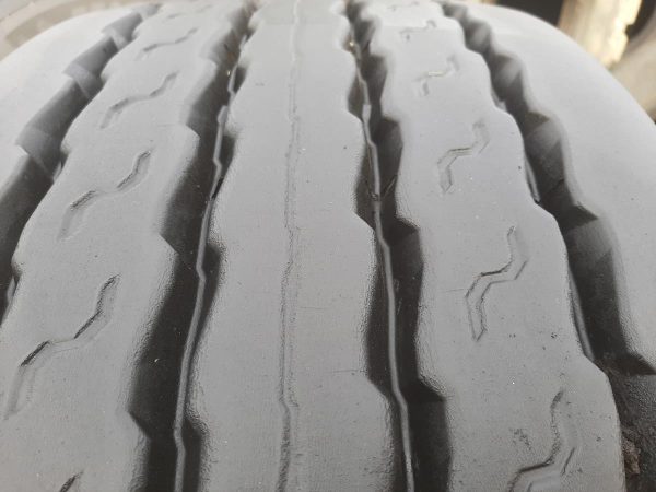 Opona używana ciężarowa 385/65R22.5 15R22.5 BRIDGESTONE 600zł C2414 - obrazek 9