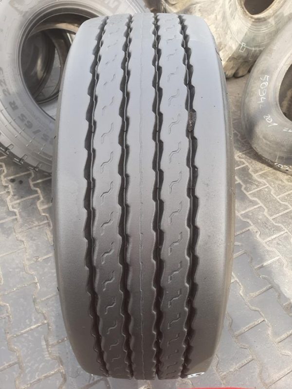 Opona używana ciężarowa 385/65R22.5 15R22.5 BRIDGESTONE 600zł C2414