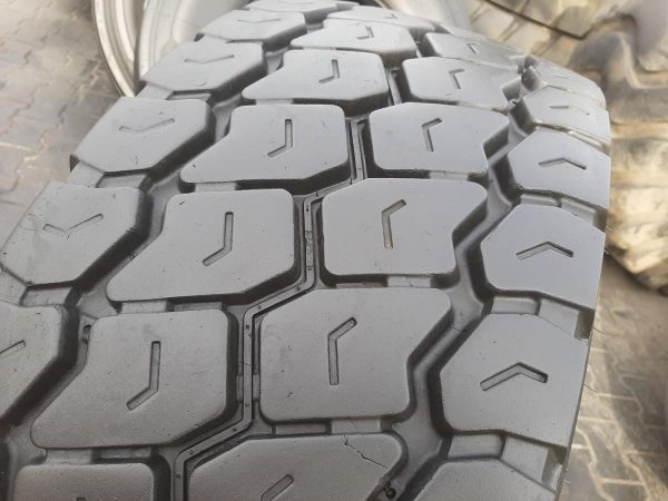 Opona używana ciężarowa 385/65R22.5 MICHELIN XZY 3 800zł C2415 - obrazek 9
