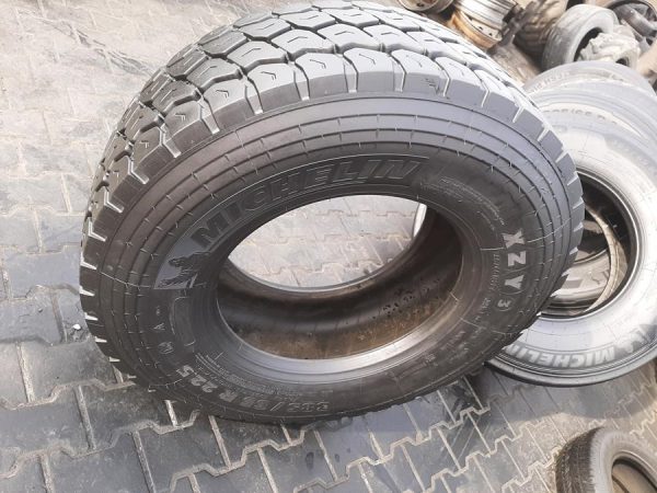 Opona używana ciężarowa 385/65R22.5 MICHELIN XZY 3 800zł C2415 - obrazek 10