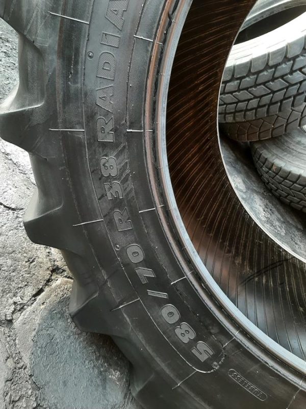 Opona używana rolnicza 580/70R38 CULTOR RADIAL 70; 1600zł W4283 - obrazek 3