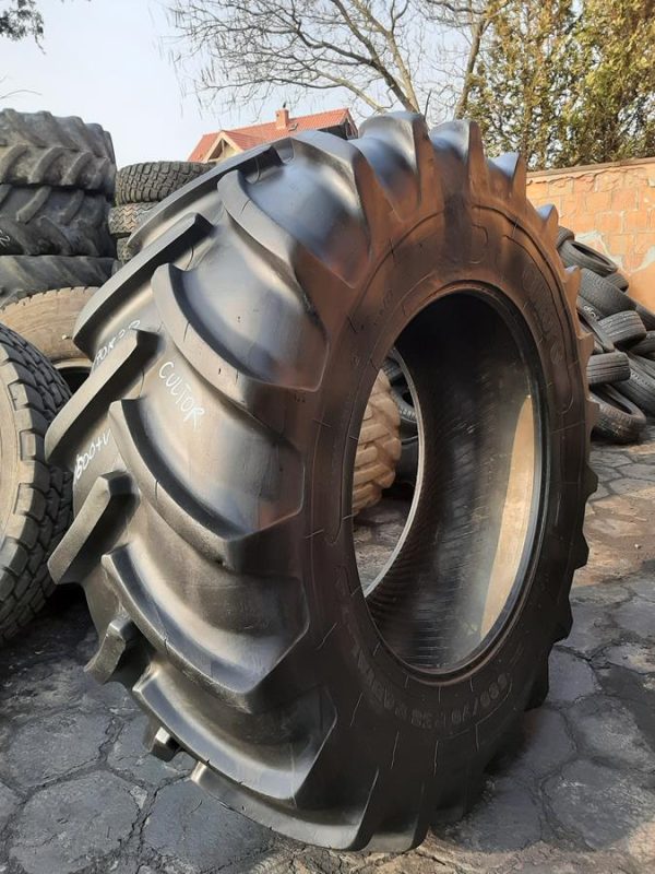 Opona używana rolnicza 580/70R38 CULTOR RADIAL 70; 1600zł W4283 - obrazek 11