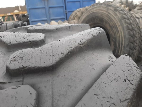 Opona używana przemysłowa 440/80-28 16.9-28 MICHELIN POWER CL 1200zł W4287 - obrazek 6