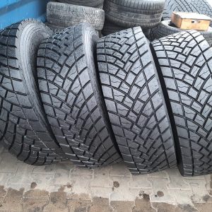 4x Opona używana ciężarowa 315/70R22.5 GOODYEAR KMAX D 375zł C2420