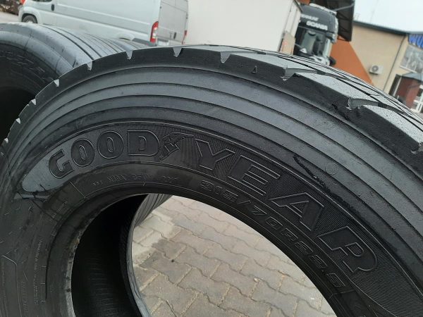 4x Opona używana ciężarowa 315/70R22.5 GOODYEAR KMAX D 375zł C2420 - obrazek 9